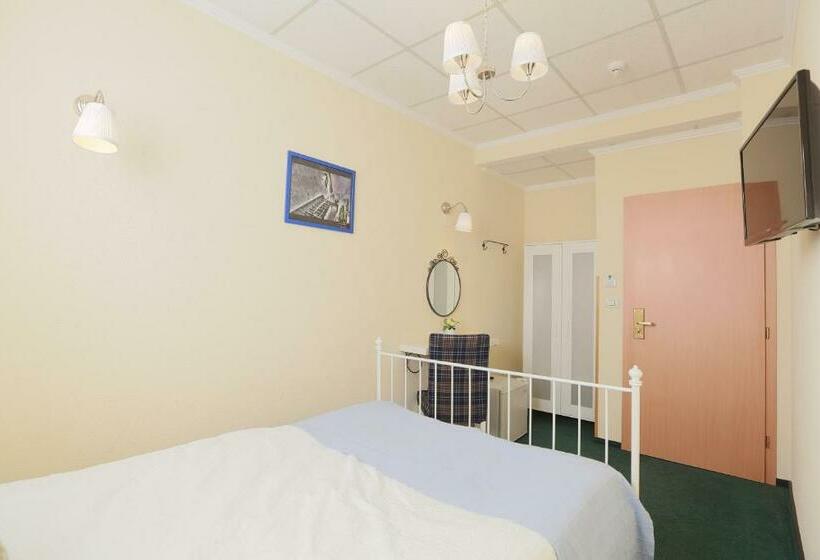 スタンダードルーム, Artmotel & Bistro