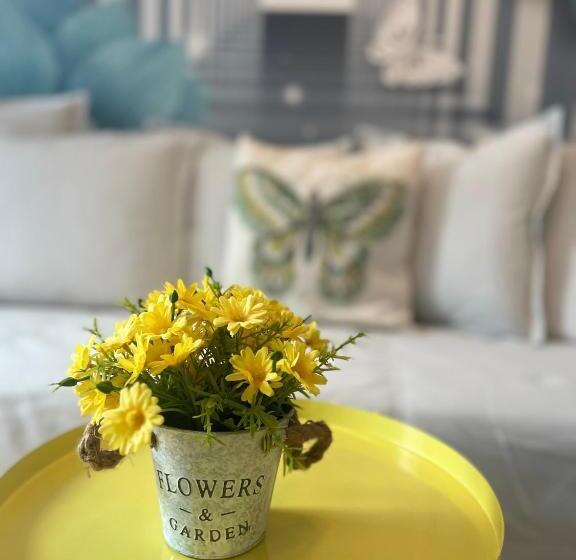 סוויטה עם מרפסת, Artmotel & Bistro