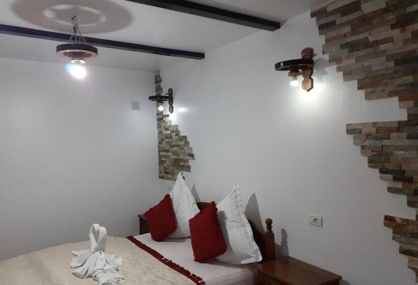 Номер Стандарт, Pensiunea Dracula & Spa