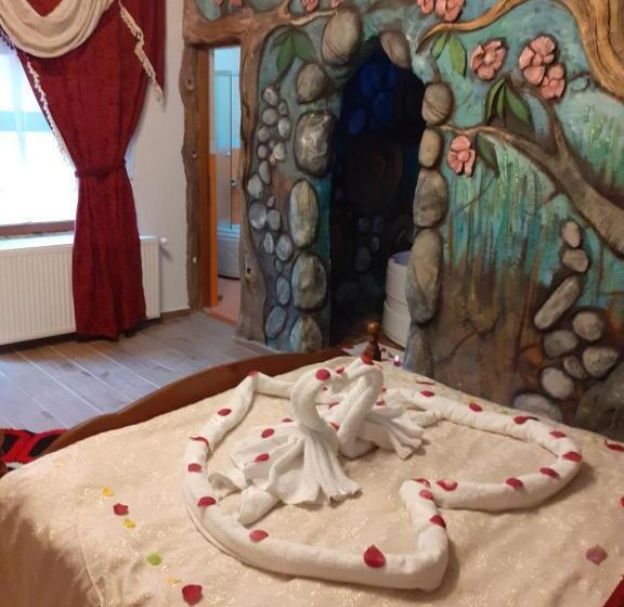 Номер Стандарт с Гидромассажем, Pensiunea Dracula & Spa