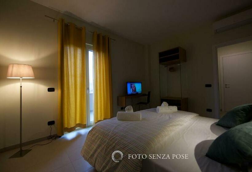 غرفة قياسية سرير كينج, Lepini Suites Affittacamere