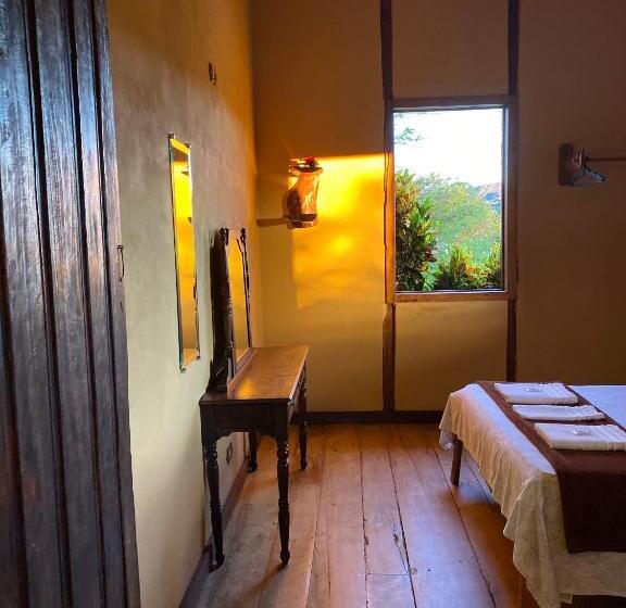 חדר אקונומי לשלושה, Pousada São Gonçalo