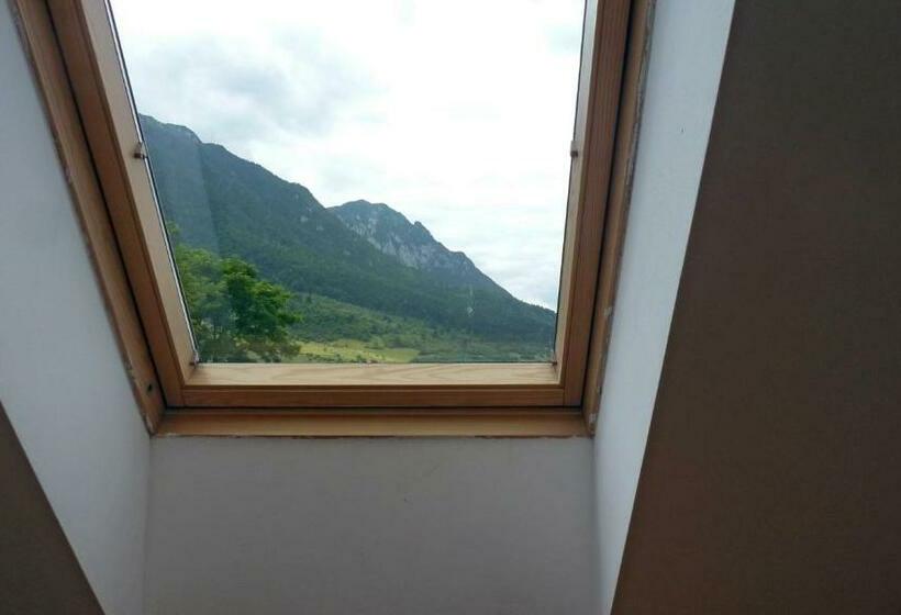 스탠다드 룸 킹사이즈 침대, Sura Pietrei Craiului