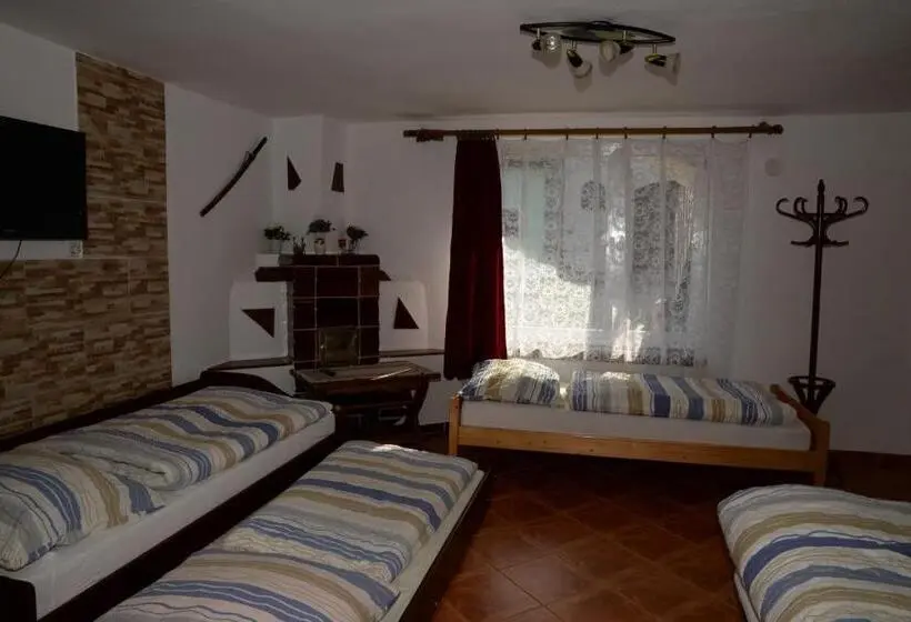 １ベッドルームハウス, Ubytování U Rybníka Bořetice