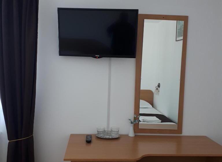 스탠다드 룸, Pensiunea Cionca Str 1 Decembrie 1918 Nr 466