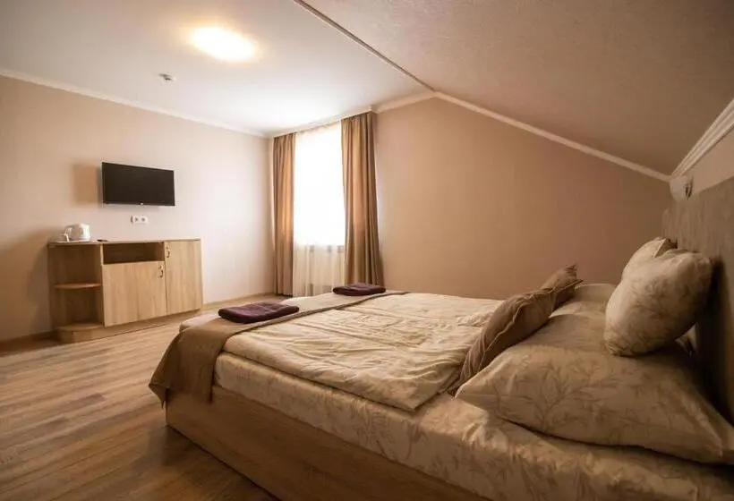 اتاق استاندارد, Praktik Hotel & Restaurant