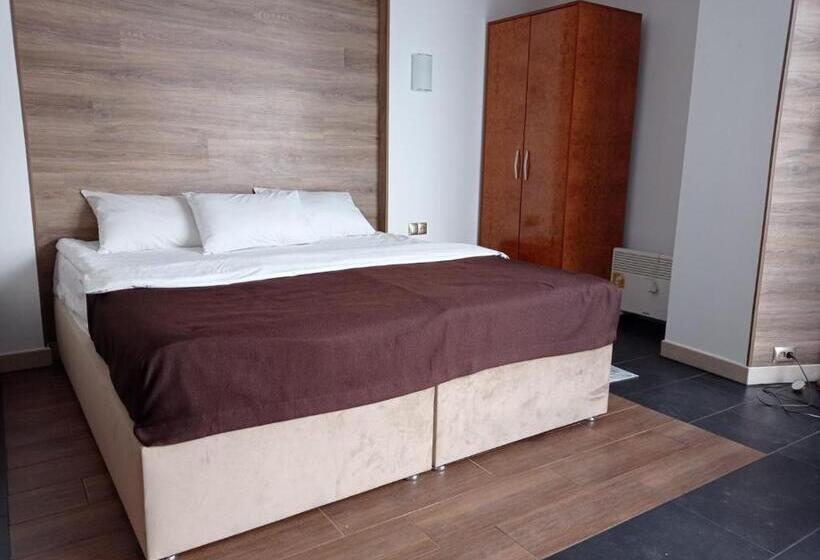 패밀리 룸, Volyn Hotel Ludmir