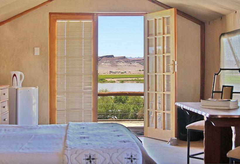 Deluxe Tent, Frontier River Resort