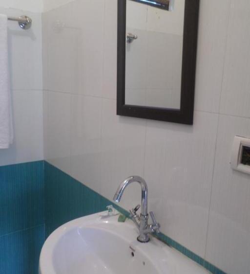 חדר דלוקס עם מרפסת, Holiday Resort River View