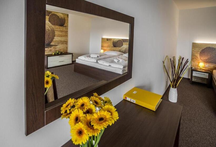 1 Szobás Apartman, Na Farmě Choťovice