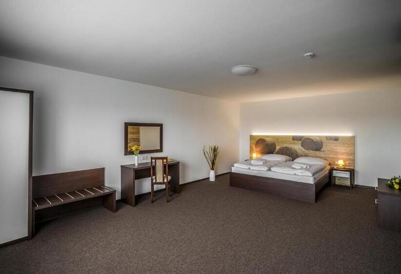 1 Szobás Apartman, Na Farmě Choťovice