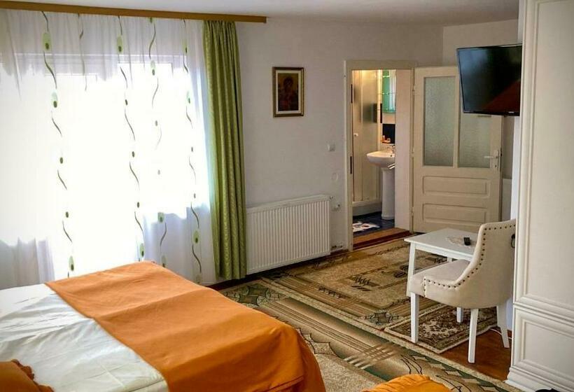 스탠다드 트리플 룸, Pensiunea Casa Stefanel