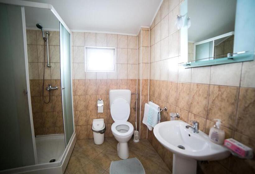 스탠다드 룸, Pensiunea Casa Stefanel