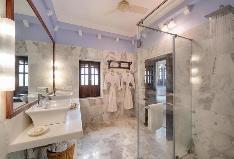 غرفة ديلوكس, The Rawla Narlai   A Luxury Heritage Stay In Leopard Country