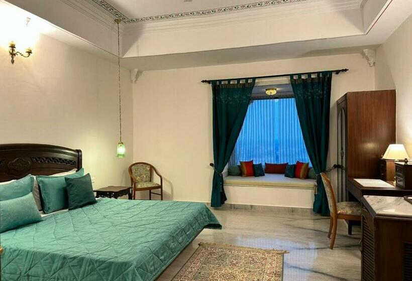 جناح ملكى, Sardargarh Heritage