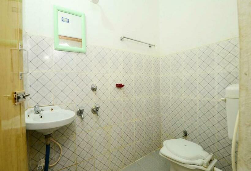 Номер Deluxe, Surya Inn