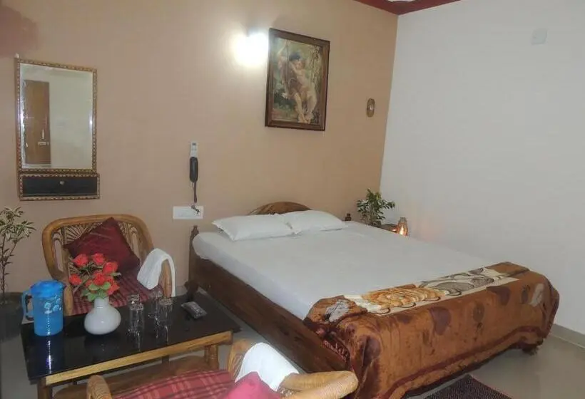 デラックスルーム, Surya Inn