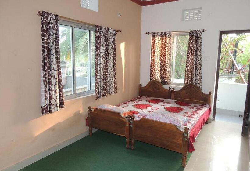 Семейный Номер, Surya Inn