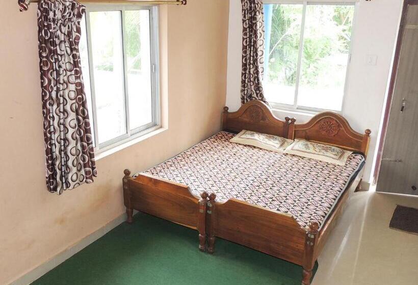 Семейный Номер, Surya Inn