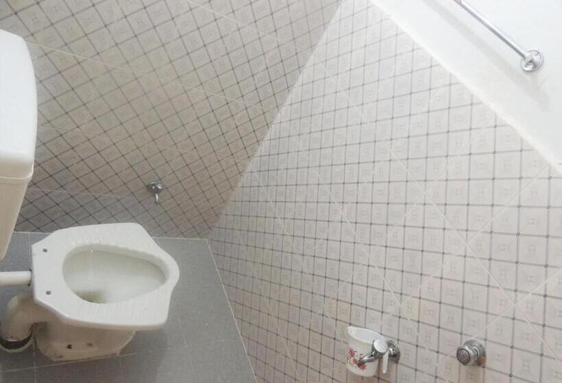 Семейный Номер, Surya Inn