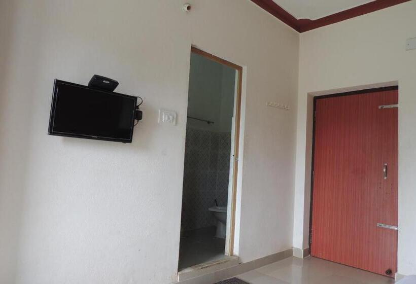 Номер Deluxe, Surya Inn