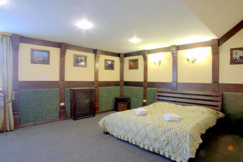 ２ベッドスイートルーム, Viktoria