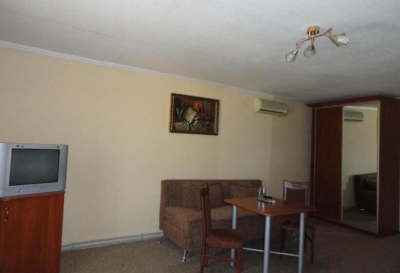 コンフォートルーム, Viktoria