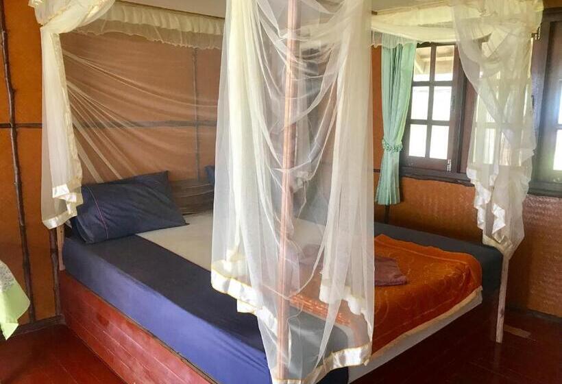 בקתה סטנדרטית עם נוף לים, Libong Beach Resort