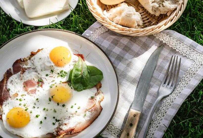 Номер Стандарт, Pension Angusfarm