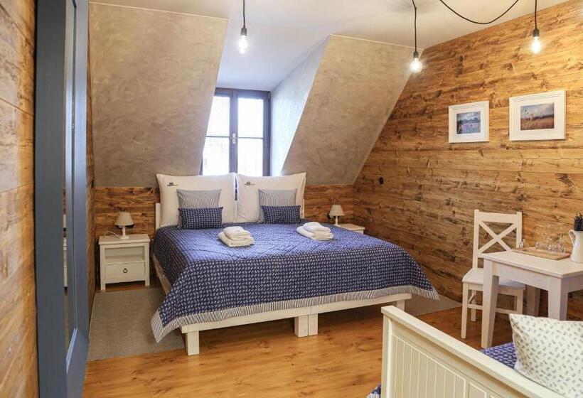 Номер Стандарт, Pension Angusfarm