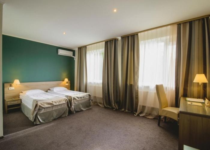 高级大房间, Aquadar