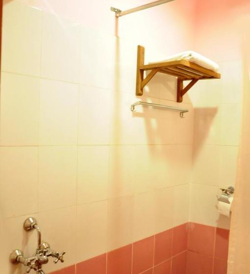 デラックスルーム, Chettinaadu Narayana Inn