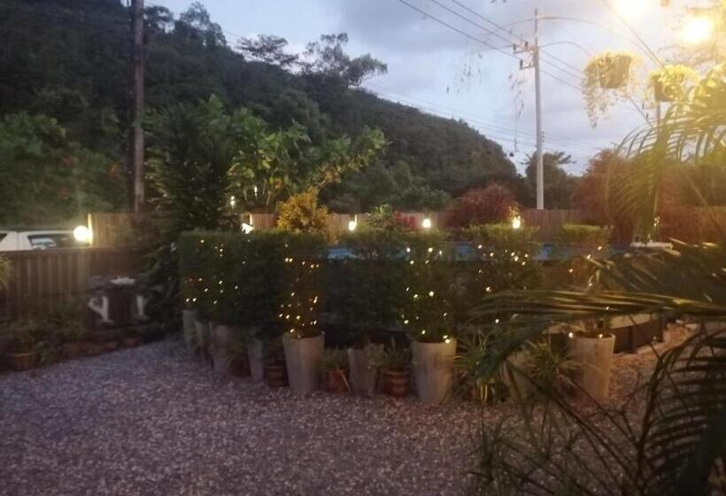 Семейный Номер Deluxe, Bed & Breakfast To Co