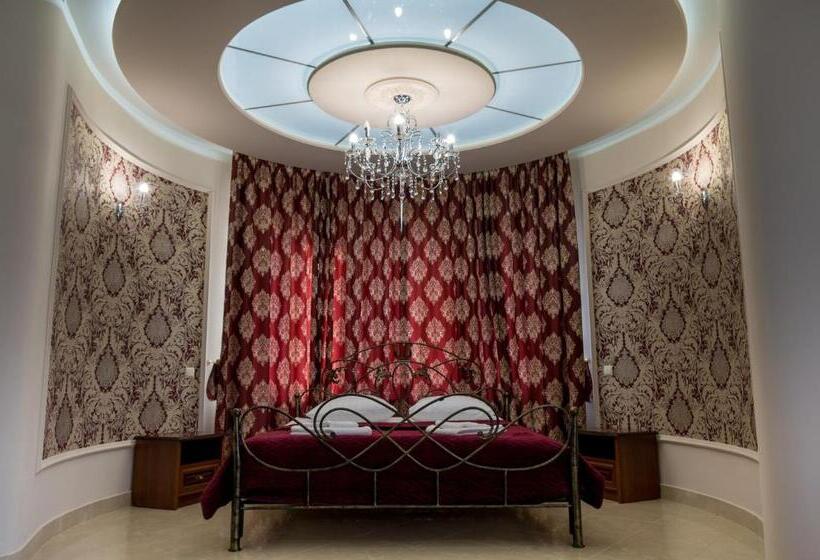 带阳台套房, Ermitazh Hotel Complex