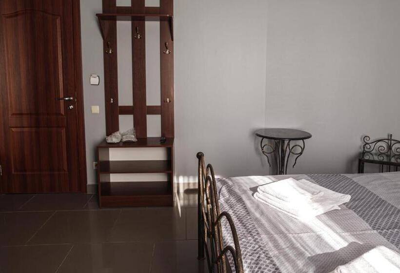 豪华房间, Ermitazh Hotel Complex