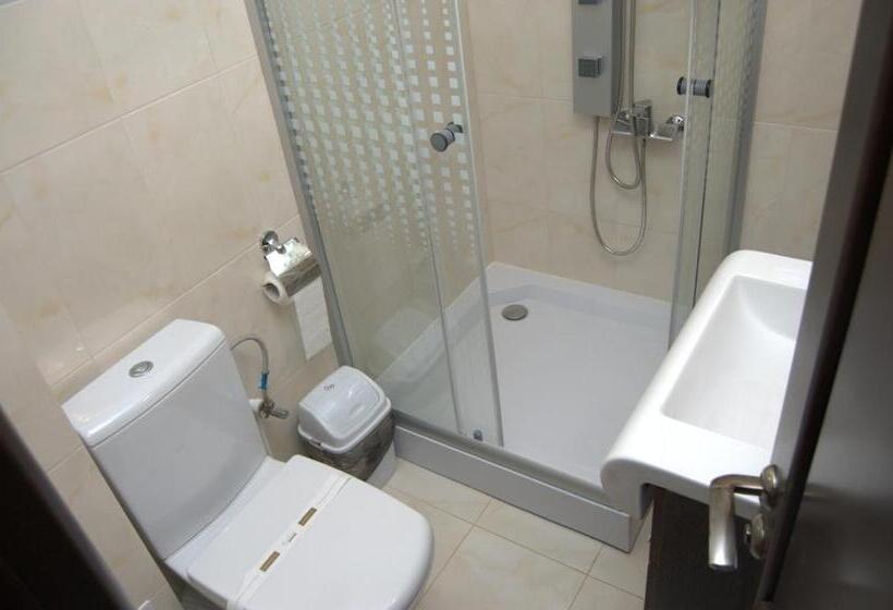 豪华房间, Complex Parc Pini Moinesti