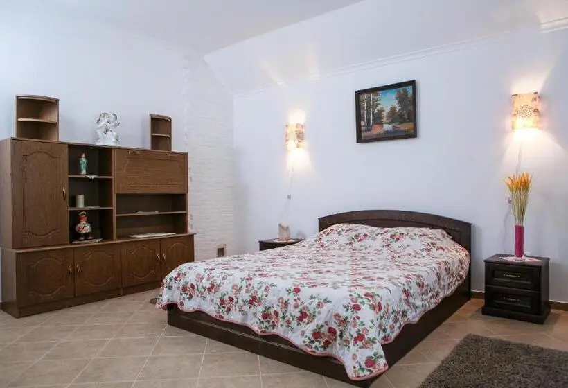 Talo 1 Makuuhuone, Illara Spa