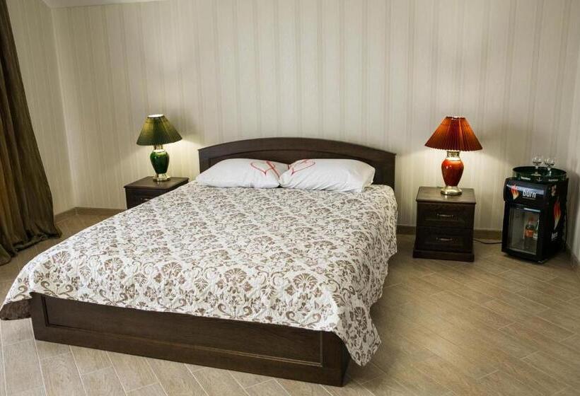 غرفة قياسية سرير كينج, Illara Spa