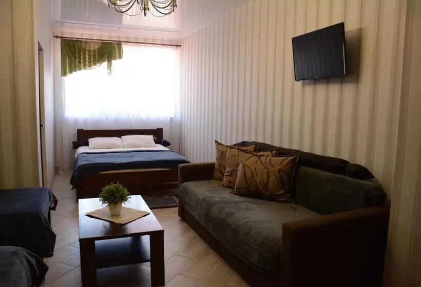 Superior Kolmen Hengen Huone, Illara Spa