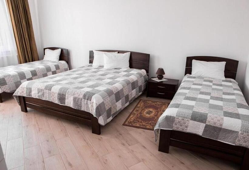 חדר סטנדרט לארבעה, Illara Spa