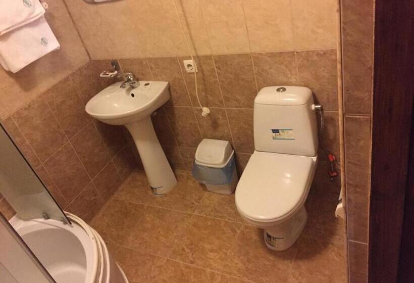 침실 1개 아파트, Podilskii Dvir