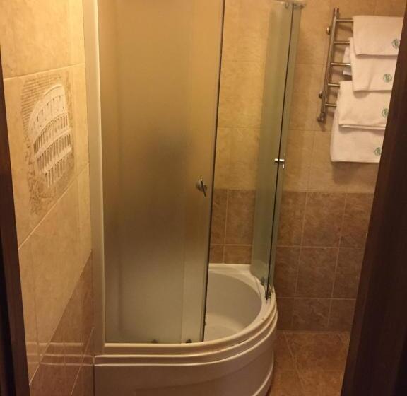 침실 1개 아파트, Podilskii Dvir