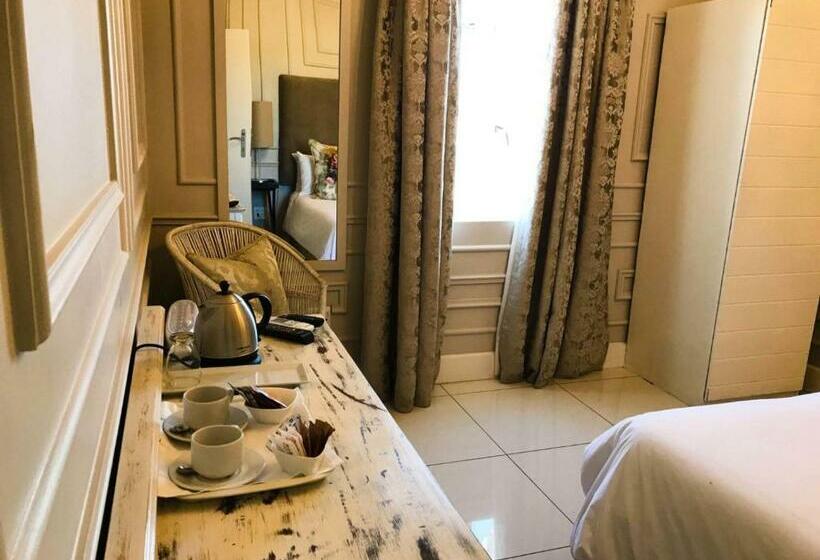 חדר סטנדרט, The Duke Of Bedford