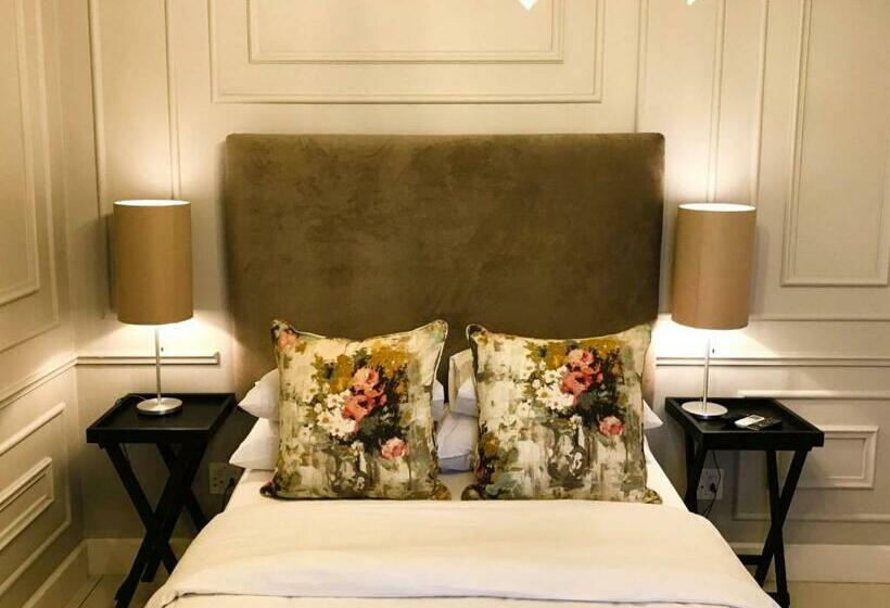 חדר סטנדרט, The Duke Of Bedford