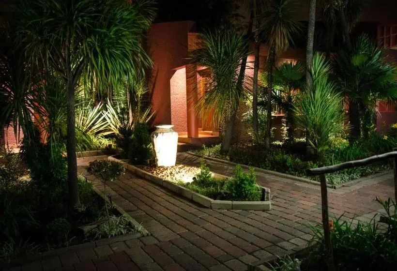 ファミリールーム, The Lodge Bethal