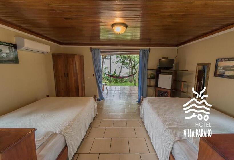 غرفة قياسية مطلّة علي البحيرة, Villa Paraiso