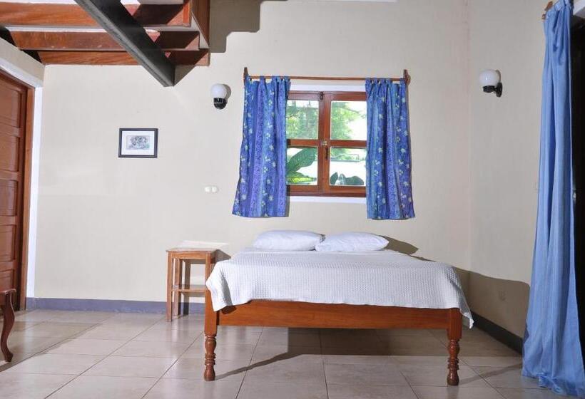 غرفة عائلية, Villa Paraiso