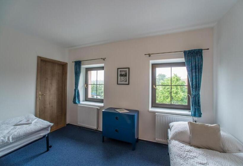 스탠다드 룸 가든 전망, Pernštejnův Statek