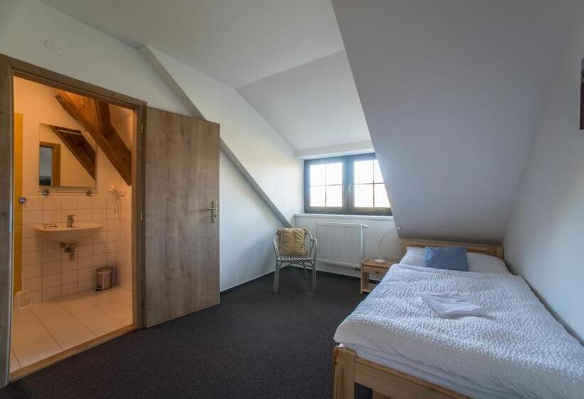 가든 전망 싱글룸, Pernštejnův Statek