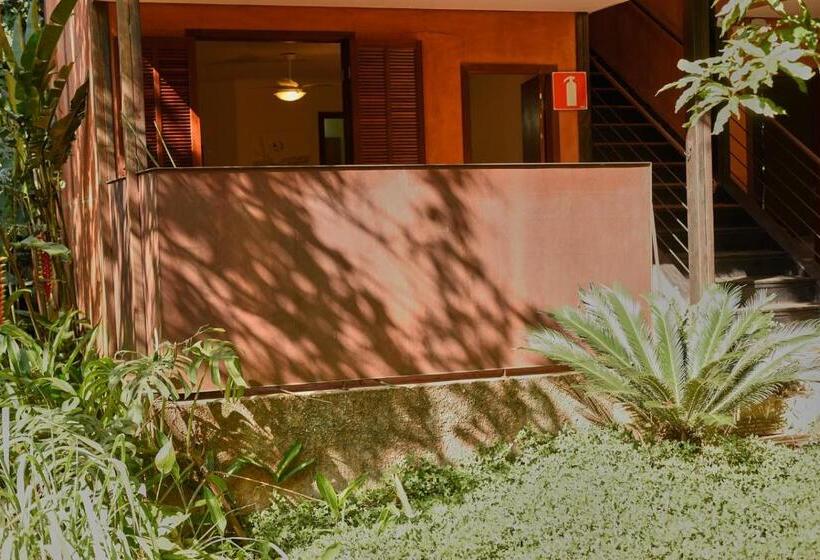 جناح سرير كينج, Tiô Isolda Artes & Hospedaria